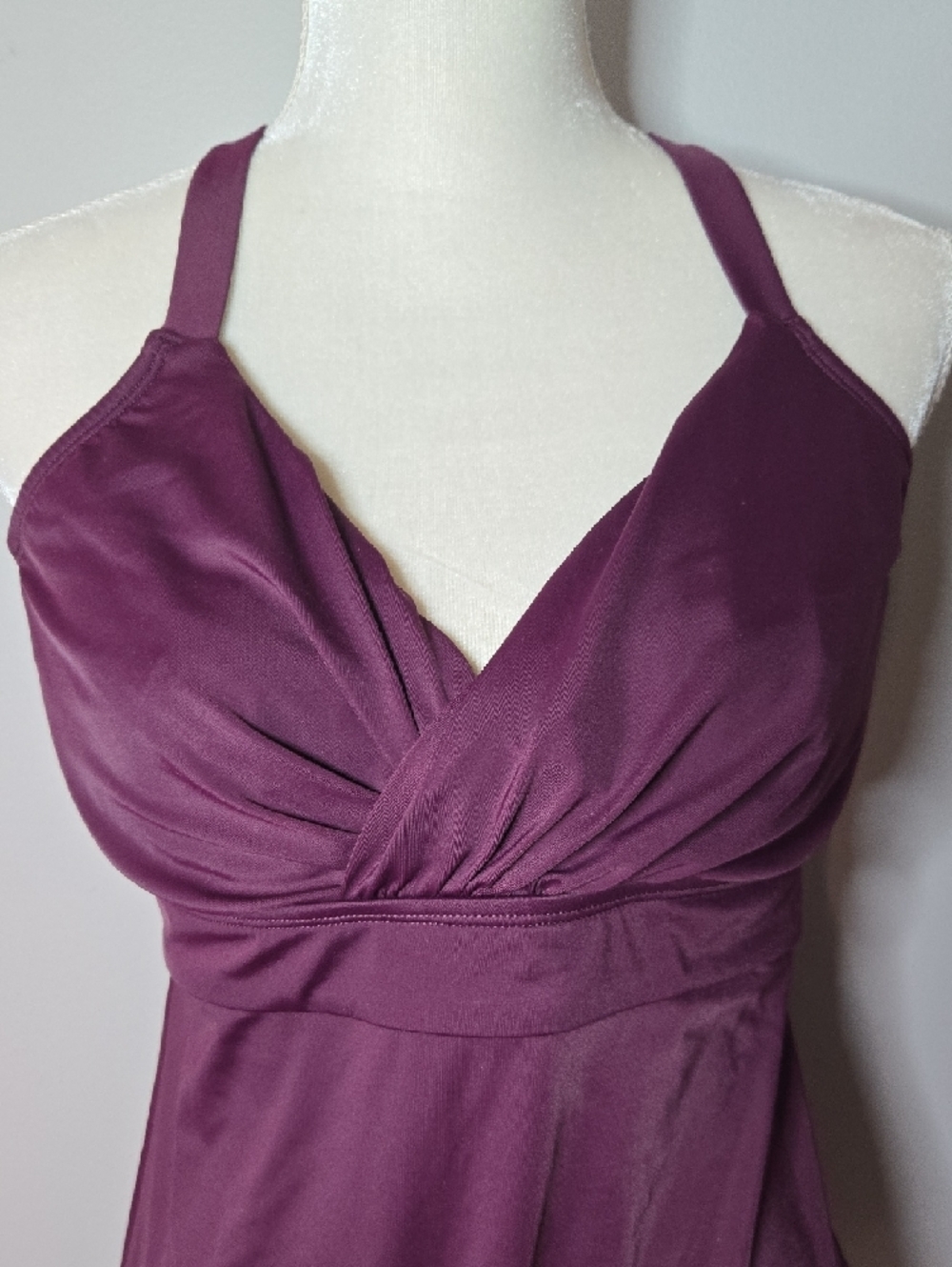 Title Nine Women 36DD Deep Plum Multi Adjustable Strap Tankini Swim Top - Picture 2 of 7